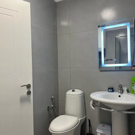 Апартаменты Holiday Rental Тирана