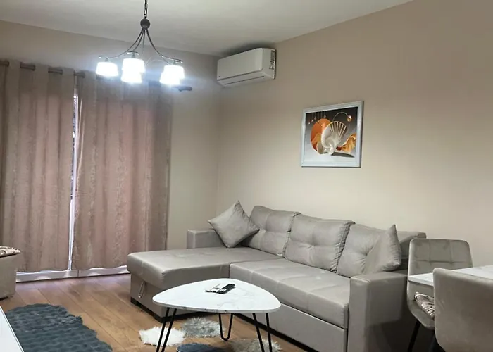 Lägenhet Holiday Rental Tirana